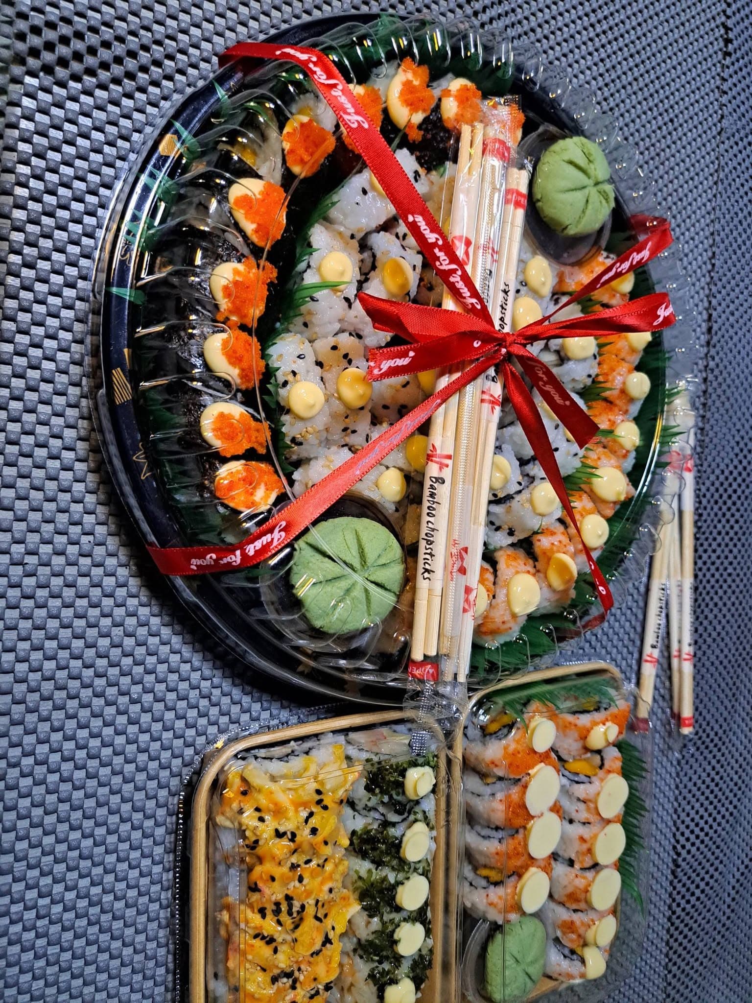 Freshly prepared Henessy Rølls sushi and kimbap order 42